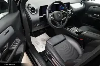 Mercedes-Benz GLA 200 din 2022 cu 60.700 km - oferta MER168318 - foto 9