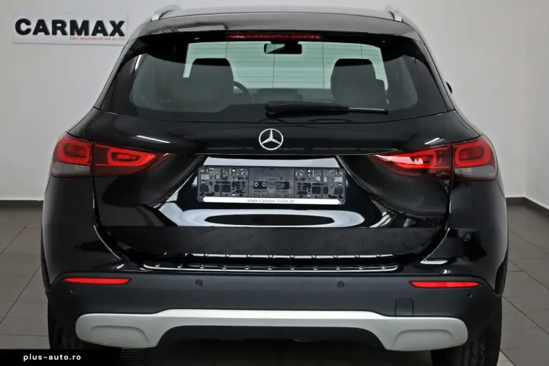 Mercedes-Benz GLA 200 din 2022 cu 60.700 km - oferta MER168318 - foto 16