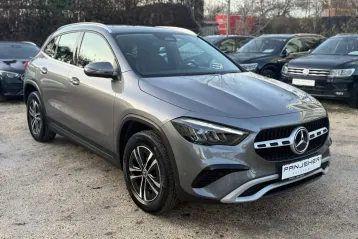 Mercedes-Benz GLA 180 din 2023 - oferta MER168319