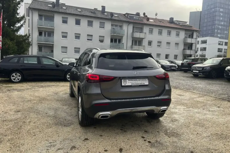 Mercedes-Benz GLA 220 din 2021 cu 43.000 km - oferta MER168320 - foto 7