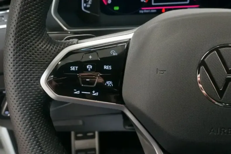 Volkswagen Tiguan Allspace din 2022 cu 70.172 km - oferta VOL168335 - foto 11