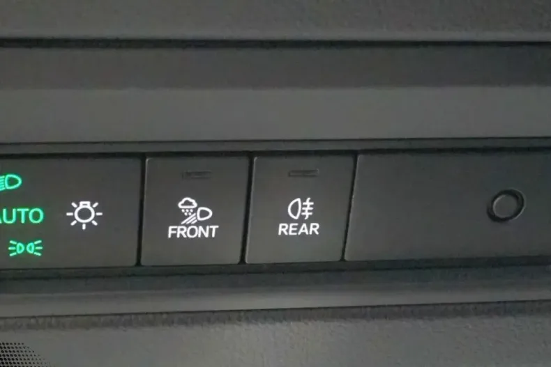 Volkswagen Touareg din 2022 cu 33.652 km - oferta VOL168336 - foto 24