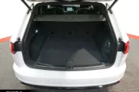 Volkswagen Touareg din 2022 cu 33.652 km - oferta VOL168336 - foto 38