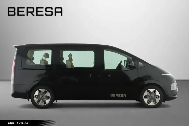 Hyundai STARIA din 2023 cu 41.200 km - oferta HYU168339 - foto 6