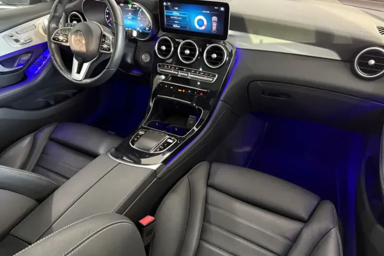 Mercedes-Benz GLC 300 din 2021 cu 55.000 km - oferta MER168340 - foto 7