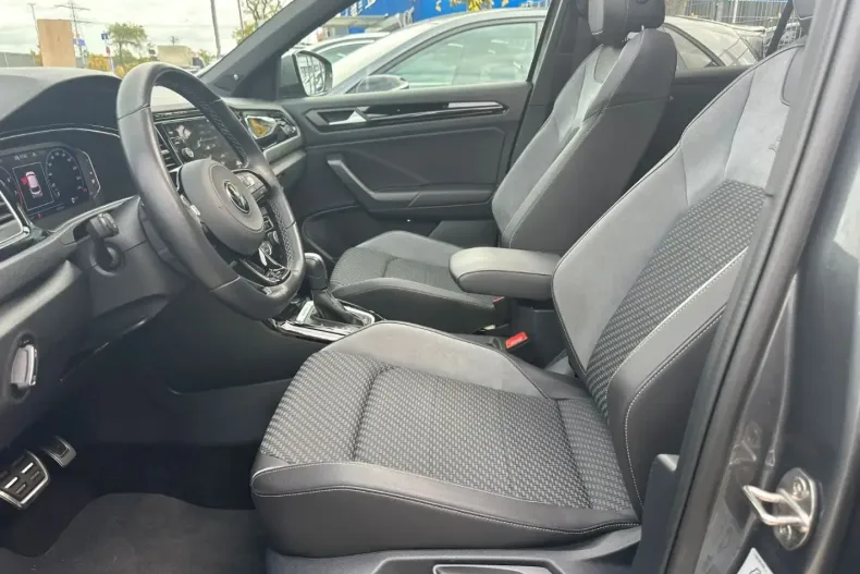 Volkswagen T-Roc din 2021 cu 48.356 km - oferta VOL168342 - foto 10