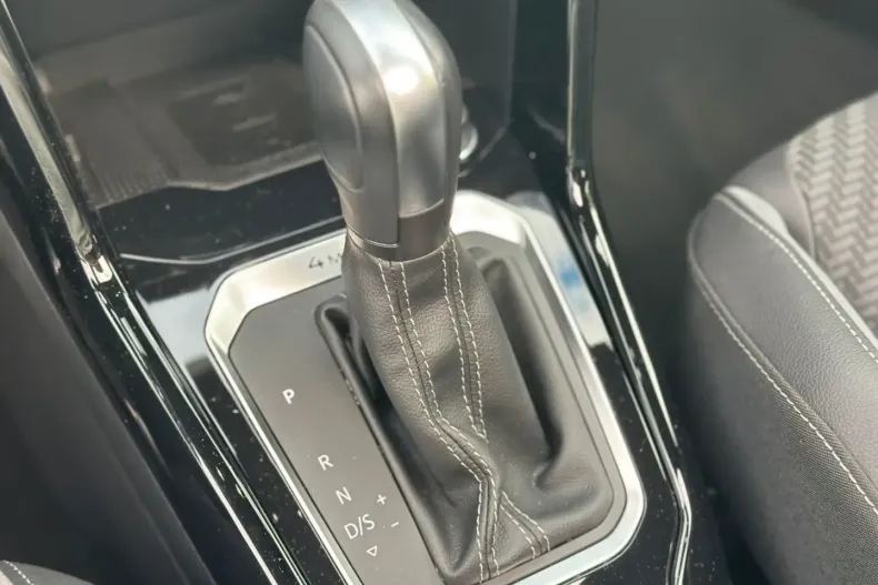 Volkswagen T-Roc din 2021 cu 48.356 km - oferta VOL168342 - foto 18