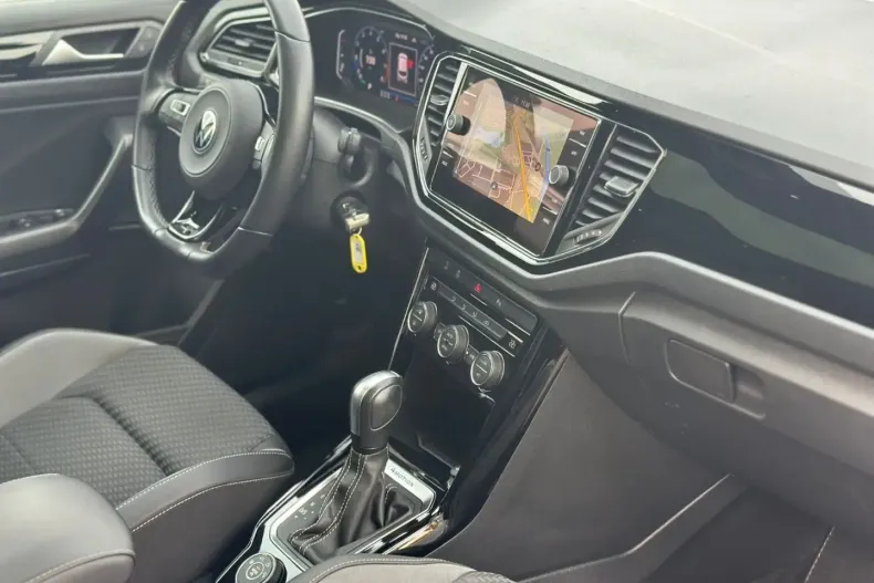 Volkswagen T-Roc din 2021 cu 48.356 km - oferta VOL168342 - foto 20