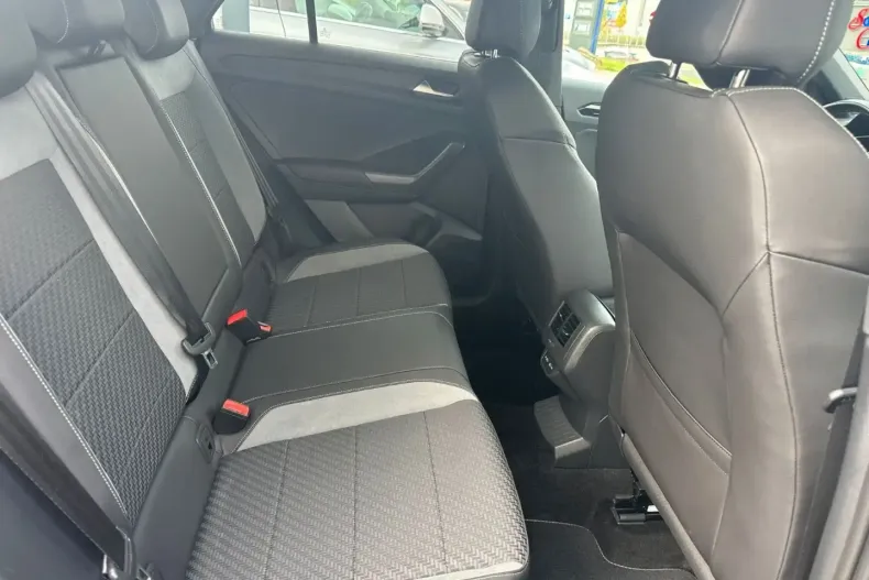 Volkswagen T-Roc din 2021 cu 48.356 km - oferta VOL168342 - foto 26