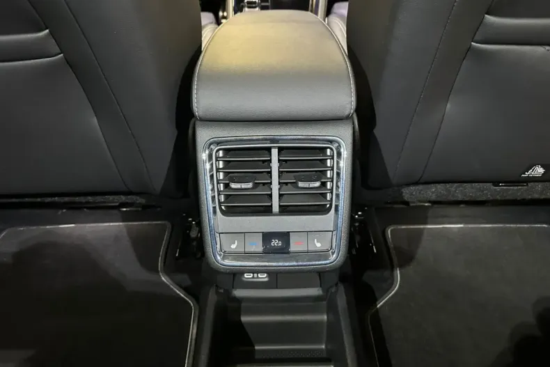 Skoda Enyaq din 2022 cu 35.000 km - oferta SKO168344 - foto 31