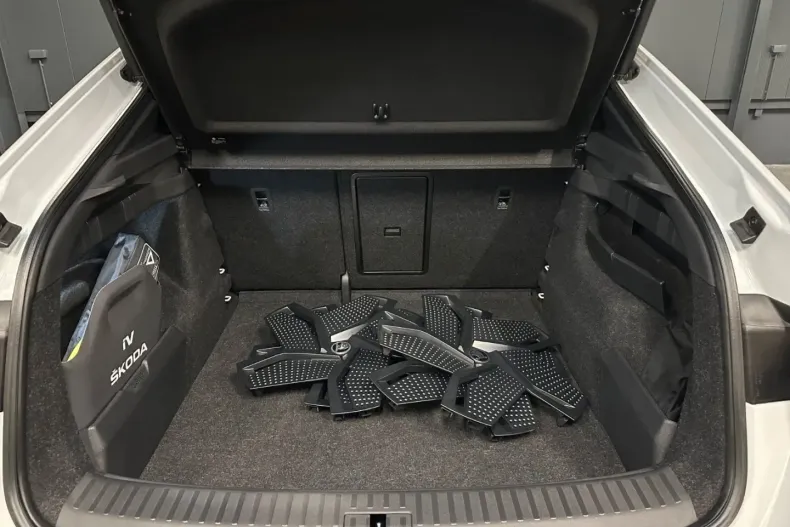 Skoda Enyaq din 2022 cu 35.000 km - oferta SKO168344 - foto 32
