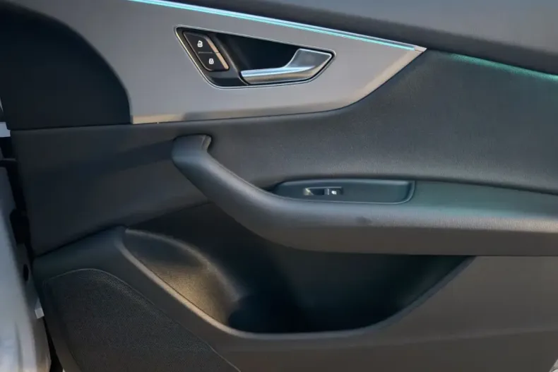 Audi Q8 din 2023 cu 44.161 km - oferta AUD168345 - foto 22