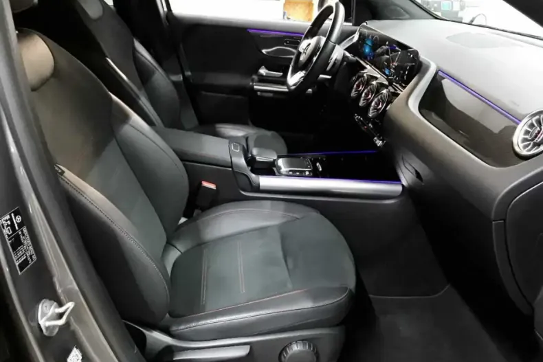 Mercedes-Benz GLA 250 din 2021 cu 59.525 km - oferta MER168346 - foto 11