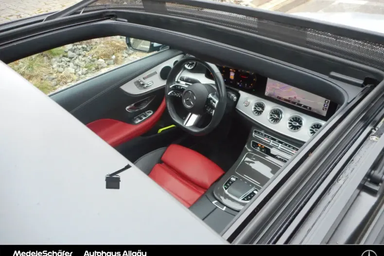 Mercedes-Benz E 400 din 2022 cu 55.645 km - oferta MER168347 - foto 13