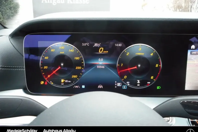 Mercedes-Benz E 400 din 2022 cu 55.645 km - oferta MER168347 - foto 22