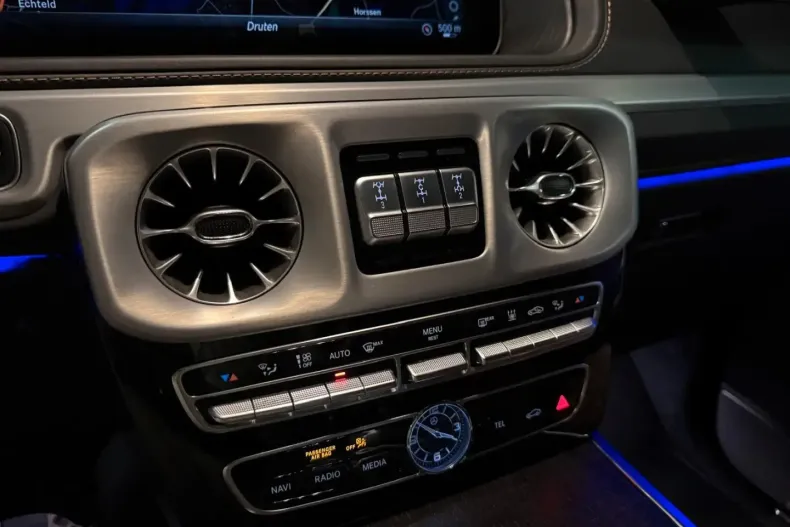 Mercedes-Benz G 400 din 2023 cu 57.713 km - oferta MER168350 - foto 36