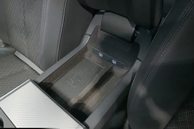 Audi A6 din 2021 cu 38.776 km - oferta AUD168352 - foto 19