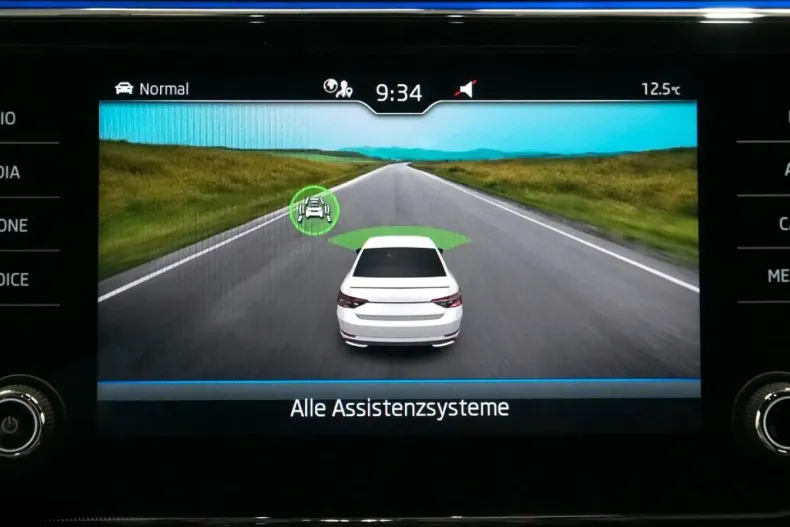 Skoda Superb din 2022 cu 55.062 km - oferta SKO168353 - foto 27