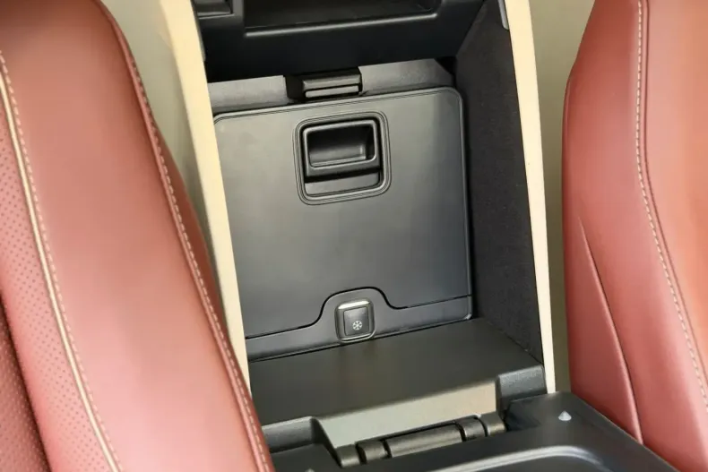 Maybach GLS 600 din 2022 cu 35.000 km - oferta MAY168354 - foto 35