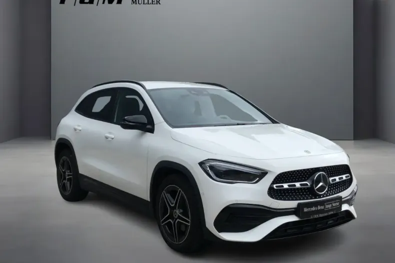 Mercedes-Benz GLA 220 din 2021 cu 75.400 km - oferta MER168359 - foto 4