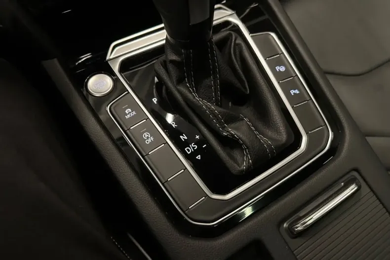 Volkswagen Arteon din 2024 cu 55.000 km - oferta VOL168360 - foto 25