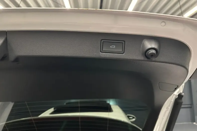 Volkswagen Arteon din 2024 cu 55.000 km - oferta VOL168360 - foto 33