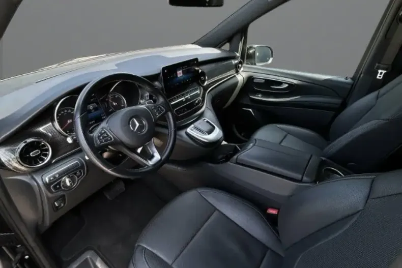 Mercedes-Benz EQV din 2021 cu 50.900 km - oferta MER168361 - foto 3