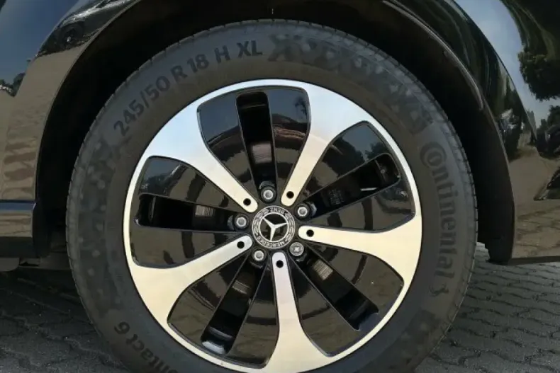 Mercedes-Benz EQV din 2021 cu 50.900 km - oferta MER168361 - foto 8