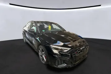 Audi S3 din 2023 - oferta AUD168362