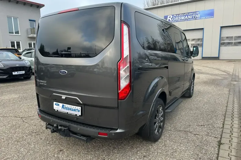Ford Tourneo Custom din 2022 cu 53.700 km - oferta FOR168363 - foto 5