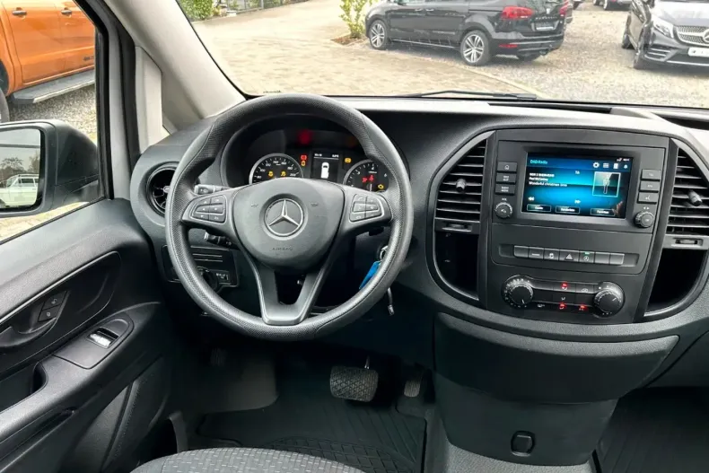 Mercedes-Benz Vito din 2022 cu 58.800 km - oferta MER168366 - foto 15