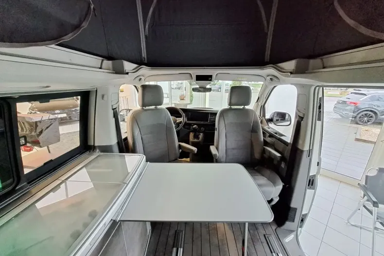 Volkswagen T6 California din 2021 cu 42.568 km - oferta VOL168369 - foto 7