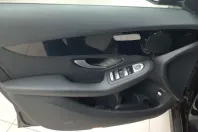 Mercedes-Benz GLC 300 din 2021 cu 53.981 km - oferta MER168370 - foto 4