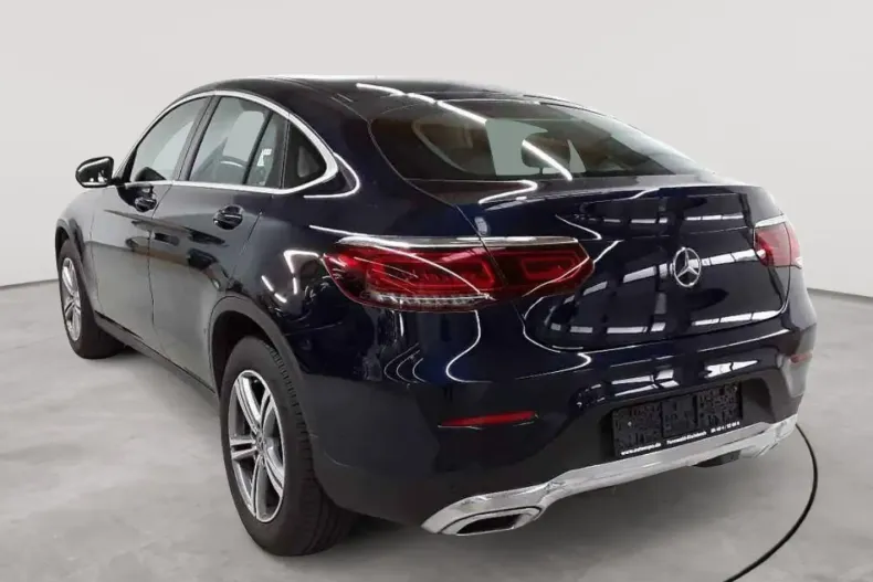 Mercedes-Benz GLC 220 din 2022 cu 41.205 km - oferta MER168373 - foto 2