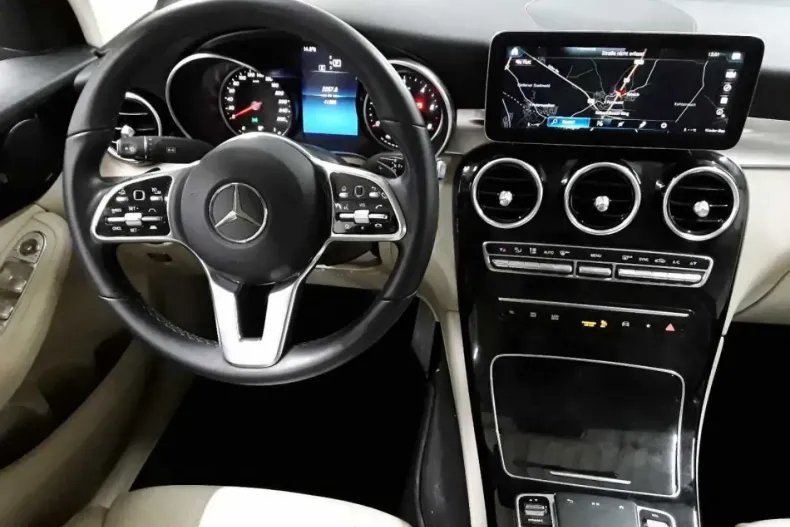 Mercedes-Benz GLC 220 din 2022 cu 41.205 km - oferta MER168373 - foto 5