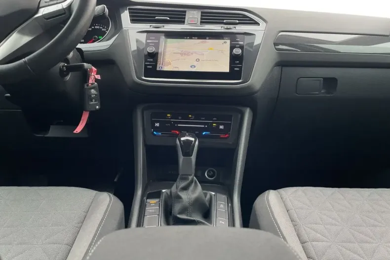 Volkswagen Tiguan din 2022 cu 38.160 km - oferta VOL168374 - foto 14