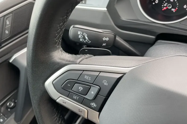 Volkswagen Tiguan din 2022 cu 38.160 km - oferta VOL168374 - foto 16