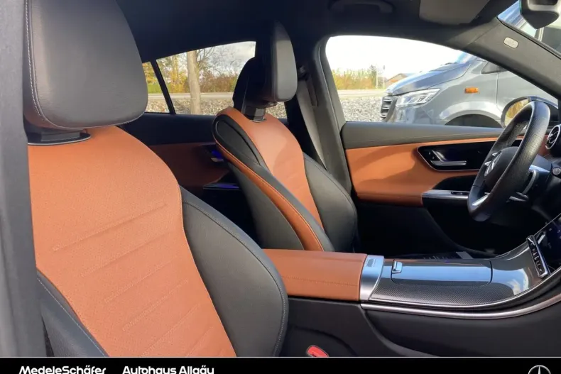 Mercedes-Benz GLC 220 din 2024 cu 17.800 km - oferta MER168380 - foto 11