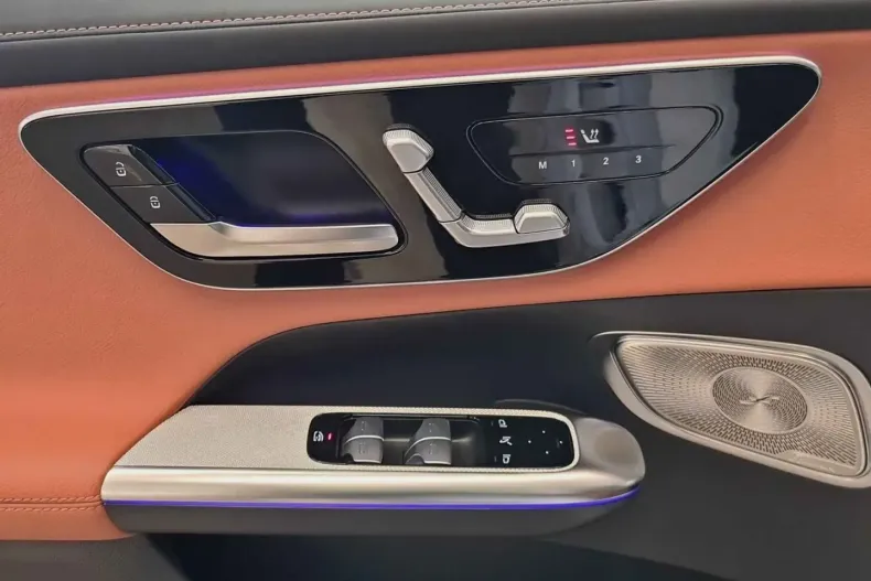 Mercedes-Benz GLC 220 din 2024 cu 41.734 km - oferta MER168381 - foto 6