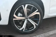 Volvo XC60 din 2024 cu 21.000 km - oferta VOL168382 - foto 11