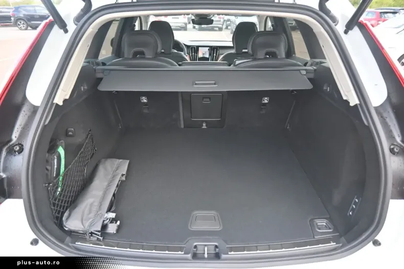 Volvo XC60 din 2024 cu 21.000 km - oferta VOL168382 - foto 16