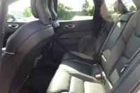 Volvo XC60 din 2023 cu 17.300 km - oferta VOL168383 - foto 19