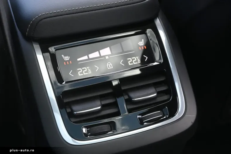 Volvo XC60 din 2023 cu 28.800 km - oferta VOL168387 - foto 16