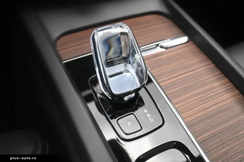 Volvo XC60 din 2023 cu 28.800 km - oferta VOL168387 - foto 19