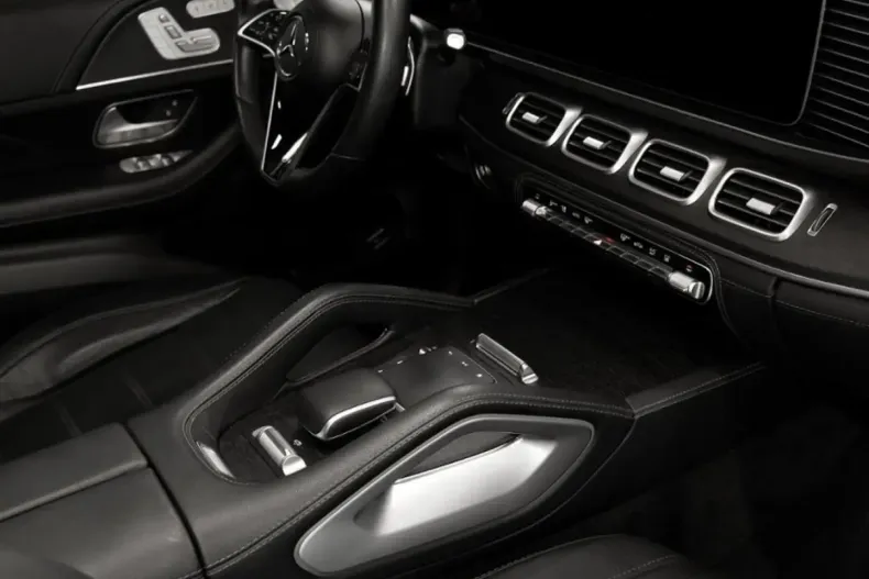 Mercedes-Benz GLE 350 din 2024 cu 51.847 km - oferta MER168388 - foto 19