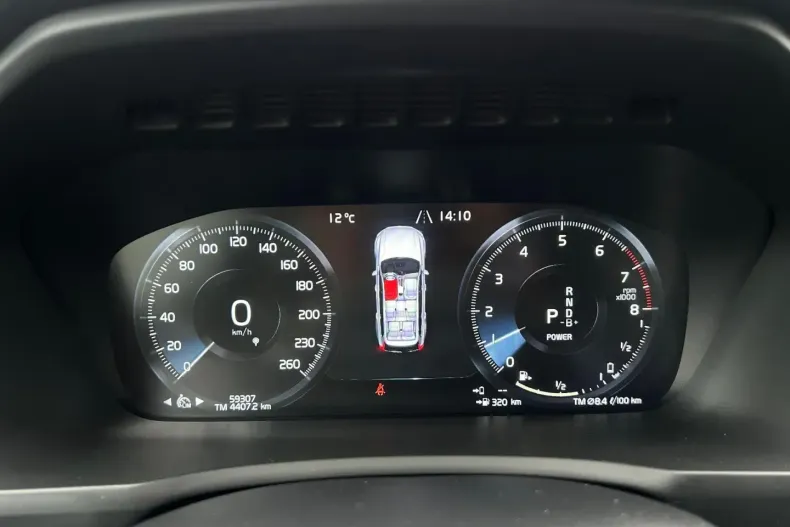 Volvo XC90 din 2021 cu 59.307 km - oferta VOL168391 - foto 11