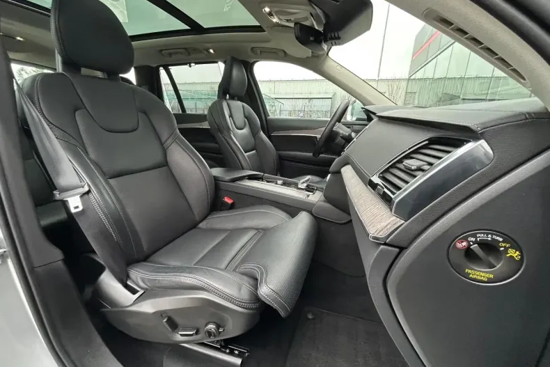 Volvo XC90 din 2021 cu 59.307 km - oferta VOL168391 - foto 15