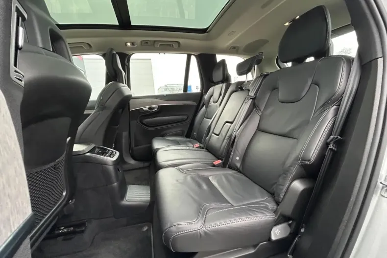 Volvo XC90 din 2021 cu 59.307 km - oferta VOL168391 - foto 18