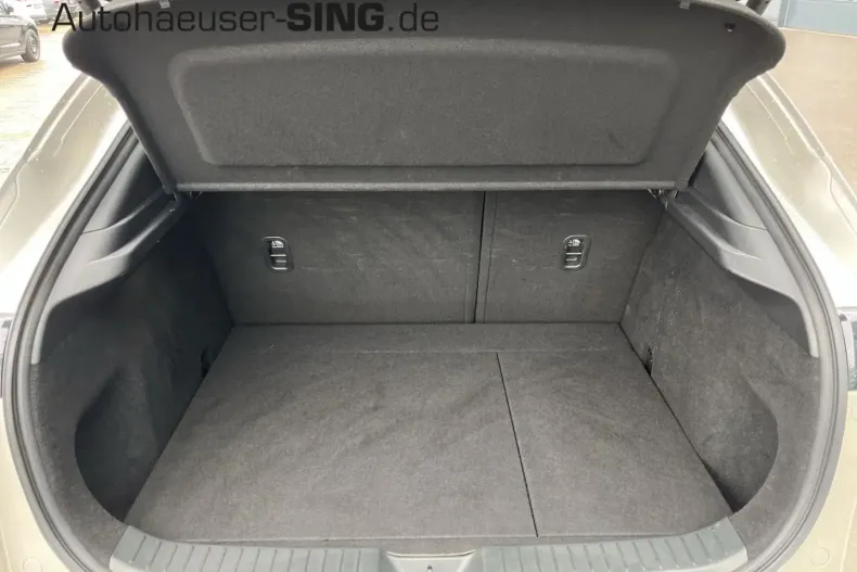 Mazda CX-30 din 2023 cu 27.300 km - oferta MAZ168393 - foto 9