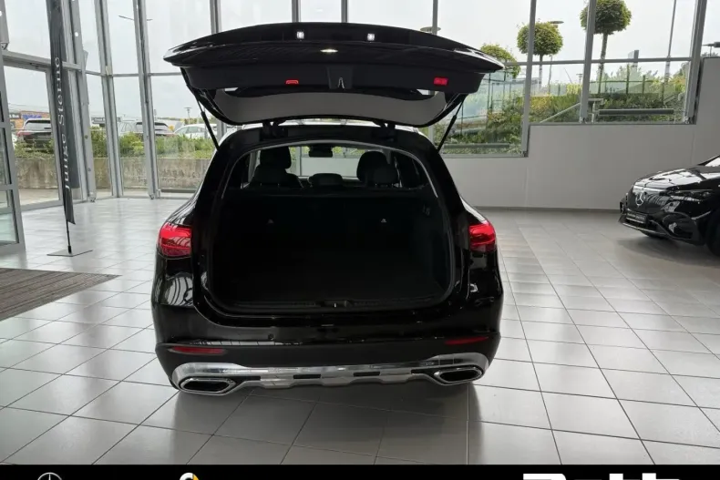 Mercedes-Benz GLC 220 din 2024 cu 9.400 km - oferta MER168394 - foto 6